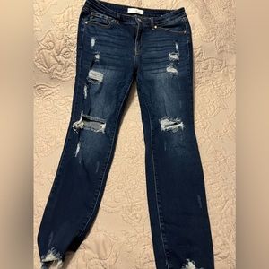 Distressed Skinny Jeans